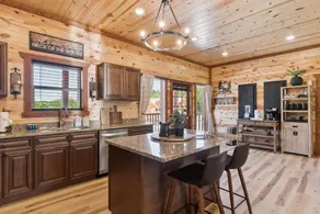 Chalet avec barbecue, piscine et jacuzzi - Image 4