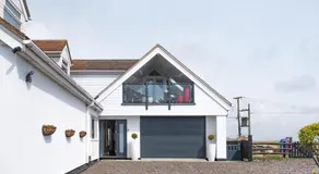 Channel View by Bloom Stays - Image 5
