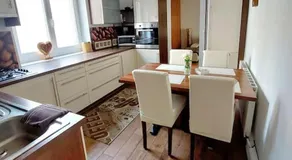 Modern 3 Bedroom Apartment Vienna - Image 3