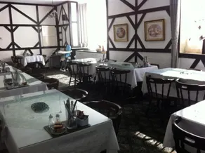 The Hawkes Hotel - Image 3