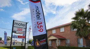 Motel 359 - Image 4