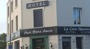Hotel Aux Bons Amis - Image 3
