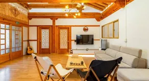 Ellon Hanok Pension - Image 4