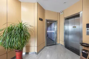 Ruyue Hotel (Linyi Hedong District Government Wuyue Plaza) - Image 3