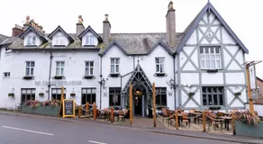 De Trafford Arms by Chef & Brewer Collection - Image 2
