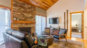 New Listing Updated 1 Bed and Loft 2 Full Bath La Residence IV N7 Sleeps 4 and Steps to Free Shuttle - Image 2