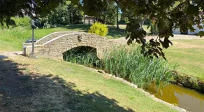 Ye Olde Plough House - Image 4