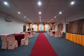 OYO Home 89484 Teluk Batik Resort - Image 3