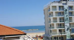 Appartamento 3 camere con vista sul mare e parcheggio - Image 4