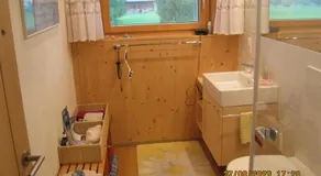 Holz100 Zimmer mit Rigiblick - Image 2