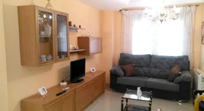 Charming House in Cazorla with Mountain View - Image 2
