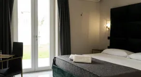 Hotel Elite - Image 2