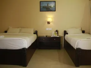 Hotel Rainforest - Image 2