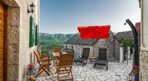 Small house - Image 4