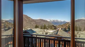 Touring Chez Georges - Image 5