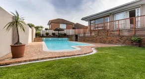 Cornerstone Guesthouse Alk Van Zyl - Image 2
