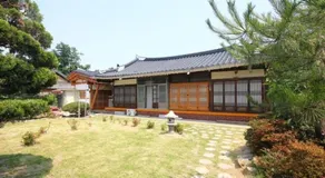 Jeonju Hanok Sanminjae Pension - Image 3