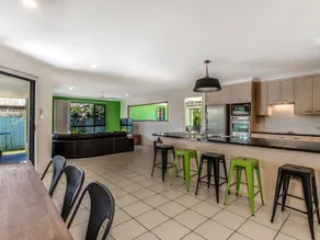 Coolum Waves Pet Friendly Holiday Houses - Image 4