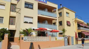 Hostal Cubelles - Image 3