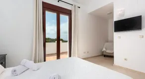 Maison de vacances 'Florida Home' avec vue sur la mer, piscine privée et terrasse privée - Image 2