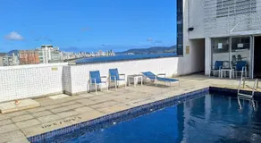 Design e Conforto no Coração do Gonzaga | Piscina Vista Mar - Image 5