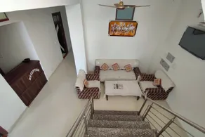 Arjun House Hotel- Guest House - Image 5