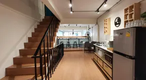 Station8 Hostel - Image 3