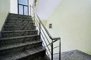 OYO 81074 Hotel Rj 21-18 - Image 3