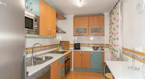 Apartment In Teatinos - Image 5