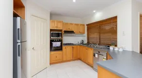 Spacious 4-Bedroom Family Retreat with Pool at Tarneit - Image 3