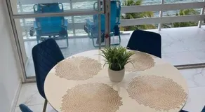 Beautiful Ocean Blue Love oceanfront apartment - Image 5