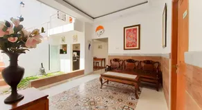 The Cabin Purwokinanti Hotel - Image 4