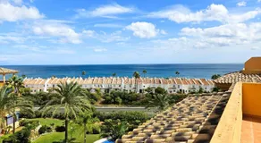 Beautiful sea views duplex penthouse in Manilva - Image 4