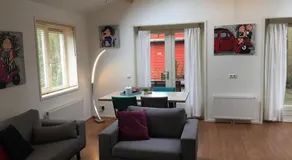 Heerlijk huis in een prachtige bosrijke omgeving. - Image 2