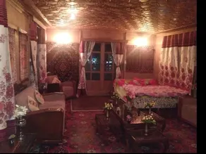 Houseboat Taj Palace - Image 2