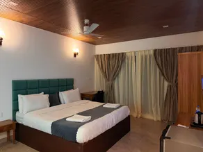ORANGE SKY INN  - Image 2