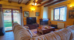 Masia Can Roig - Image 2