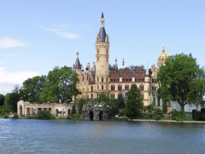 Ferienhaus mit Pool und Sauna am Duemmer See - Image 3
