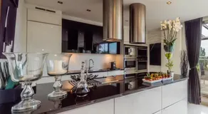 Vaste et somptueux appartement à Bruxelles - Image 2