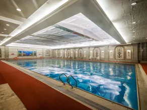 Chateau Star River Hotel - Image 5