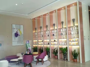 Lavande Hotel Jiangmen Golf Center - Image 4