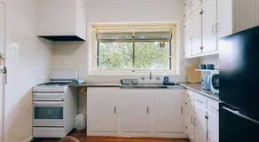 Luxury Living close to Beaches! - Image 5