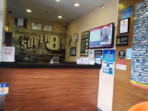 Super 8 Hotel Beijing Huairou Kaifang Road - Image 3