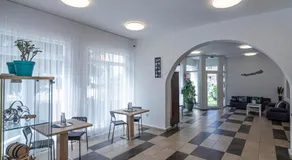 Hotel Bacchus - Image 3