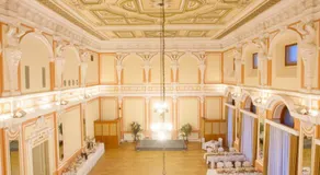 Arany Bárány Hotel - Image 2