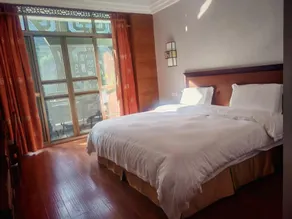 Jixiang Tiankeshe Hotel - Image 2