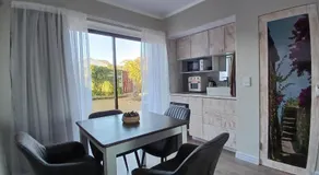 Kaaimans Crest Ocean-View Studio - Image 2