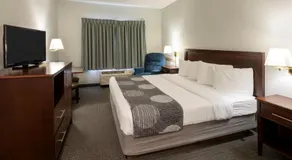GrandStay Hotel & Suites Hastings - Image 2