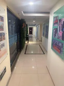 Famorly Hotel - Image 2