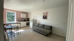 Gîte con jardín y barbacoa - Image 4